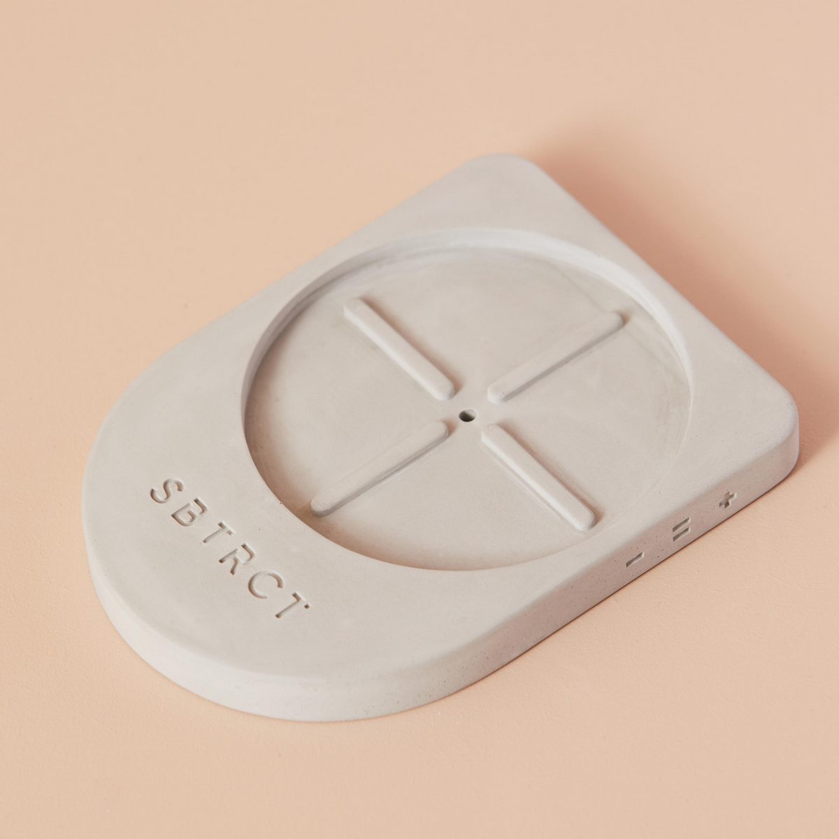 Gray Diatomite Dish (For Cleanser)